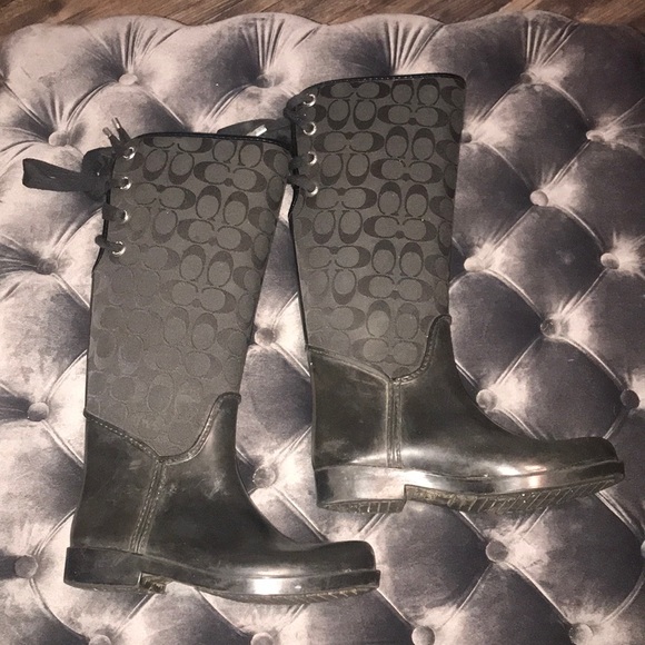✨SALE💛 Coach Rain Boots - Picture 1 of 3